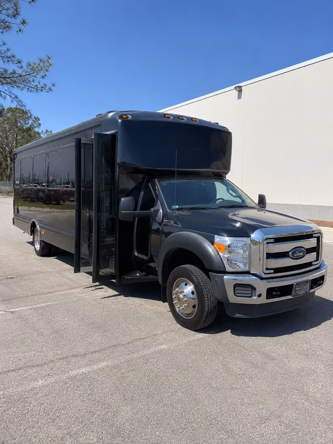 Manhattan Winery Tour & Pub Crawl Transportation