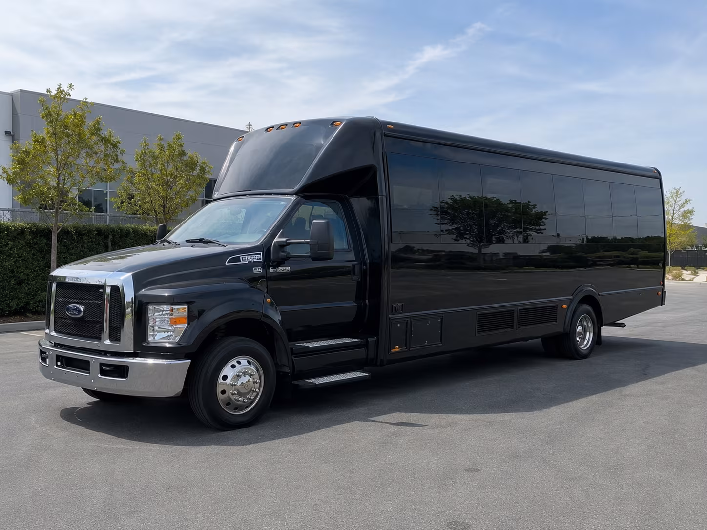 Queens Homecoming & Prom Party Bus Rentals